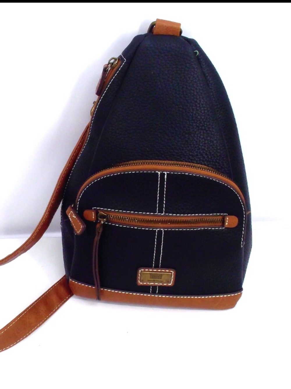 b.o.c Born Concept Pebbled Navy Brown Shoulder Bag Zipper Accent Adjustable Stra